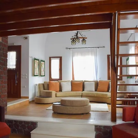 Vakantiehuis Sunshine House For 9, Cozy Set Up,verandas, Sea View. *