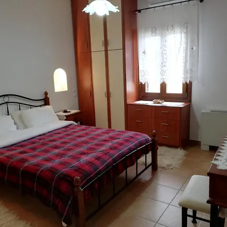 Sunshine House For 9, Cozy Set Up,verandas, Sea View. * 卡特瑞杜斯