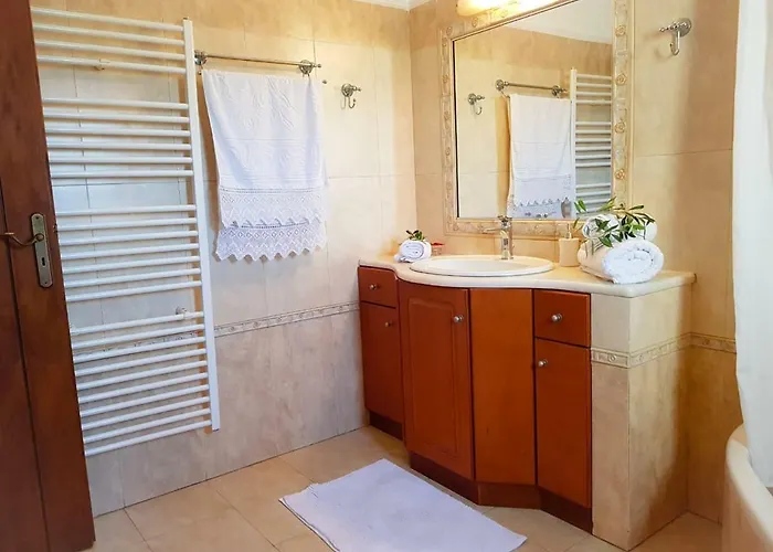 Sunshine House For 9, Cozy Set Up,verandas, Sea View. Holiday home Karterados (Santorini)