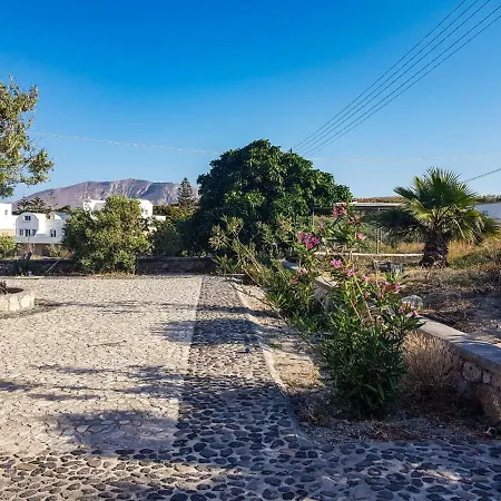 Sunshine House For 9, Cozy Set Up,verandas, Sea View.